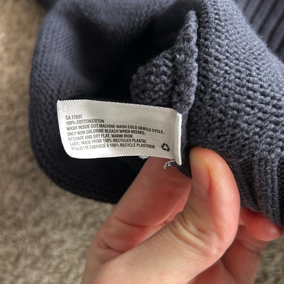 Gap Cardigan - Picture 5 of 5